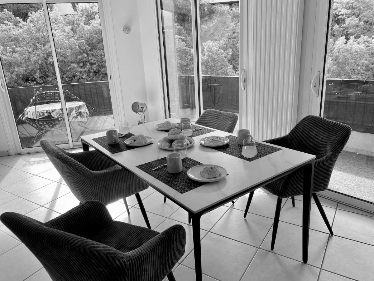Decouvrez Le Charme Au Coeur De Gap Apartment Exterior photo