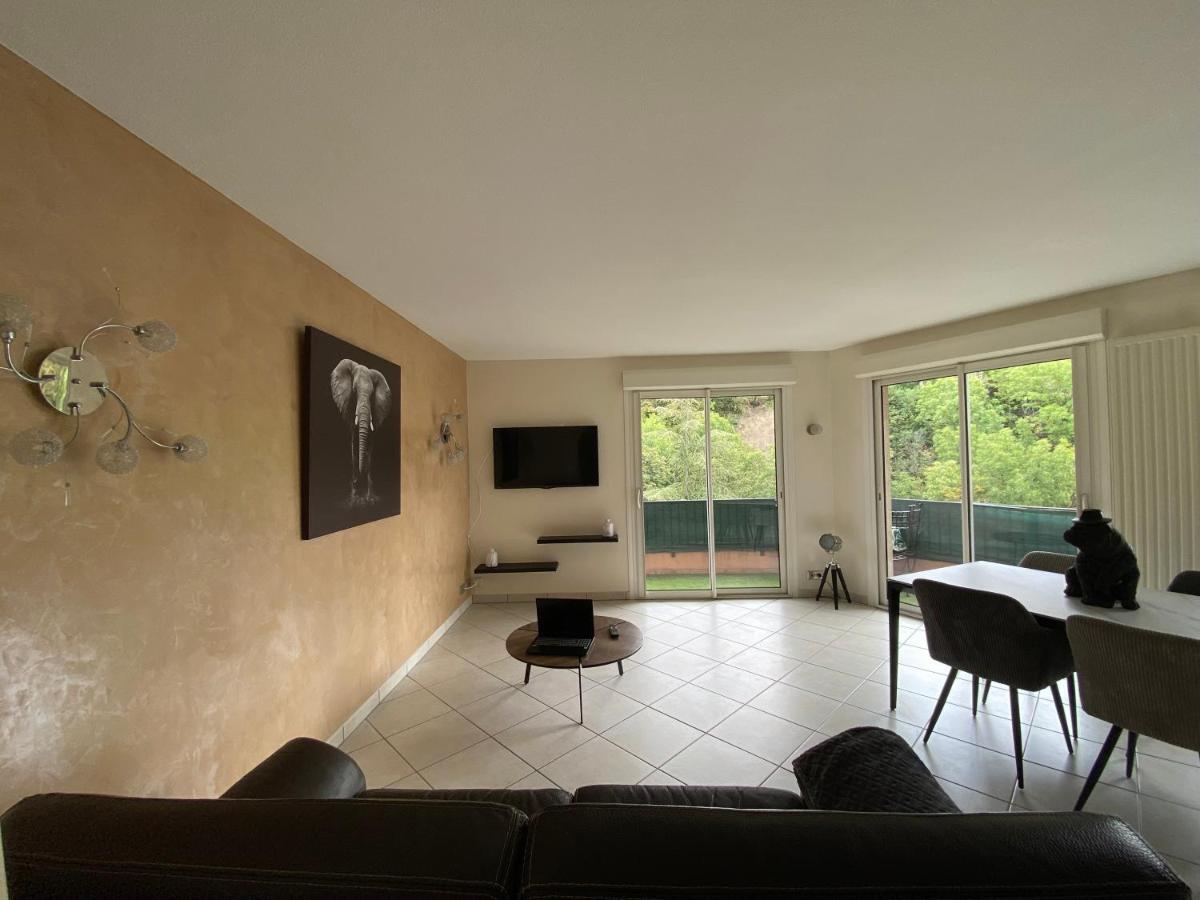 Decouvrez Le Charme Au Coeur De Gap Apartment Exterior photo