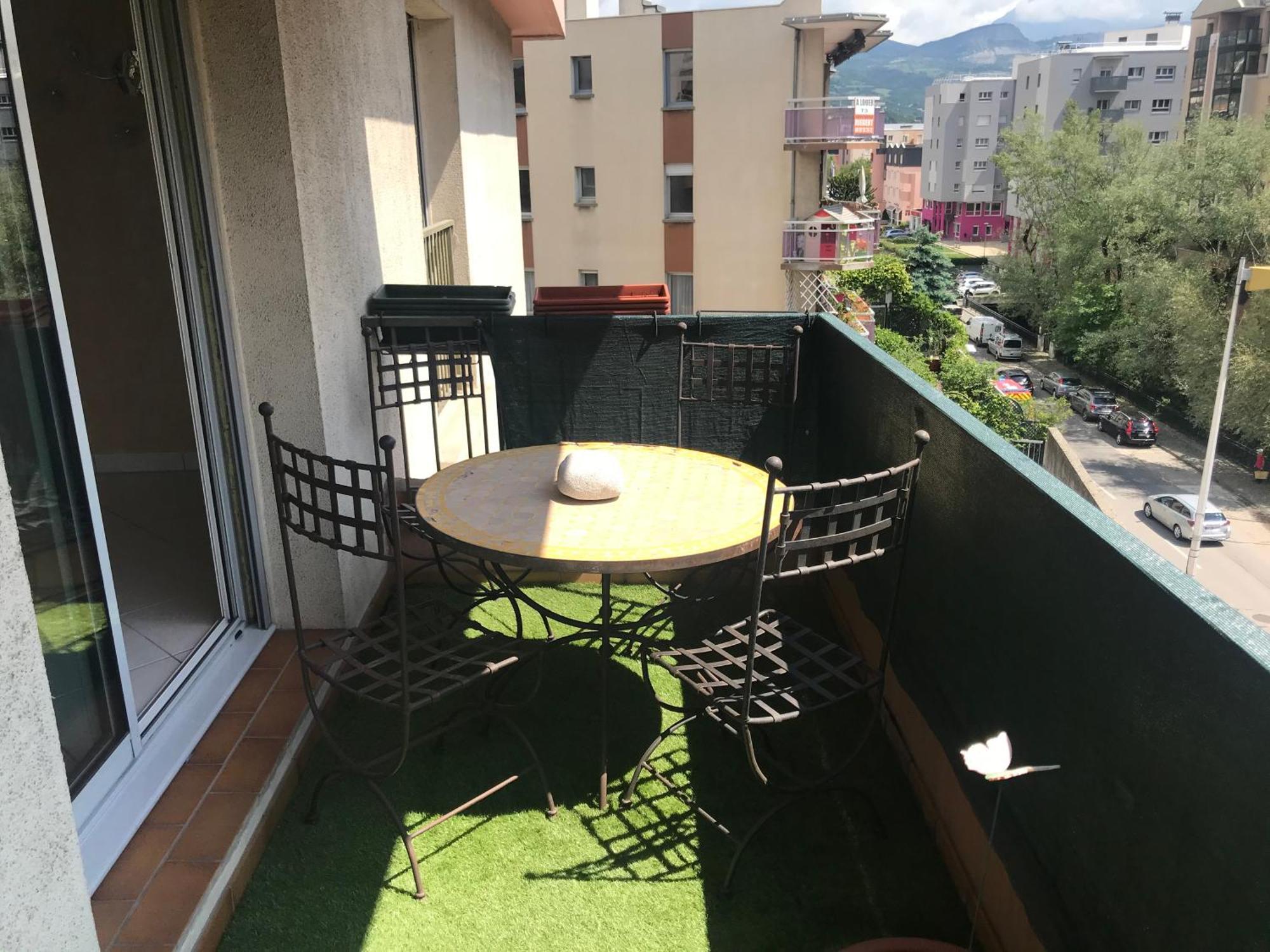 Decouvrez Le Charme Au Coeur De Gap Apartment Exterior photo
